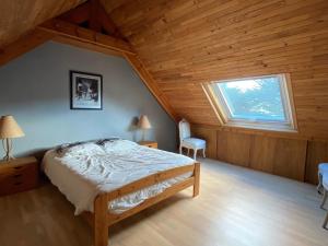 Maisons de vacances Maison familiale 8 personnes a 100m de la plage avec jardin et parking - FR-1-639-38 : photos des chambres