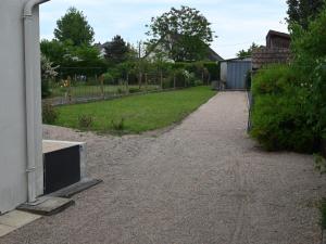 Maisons de vacances Gite Villeneuve-sur-Allier, 3 pieces, 4 personnes - FR-1-489-372 : photos des chambres