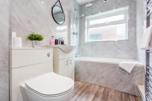 Luke Stays - Saint Aidans Street