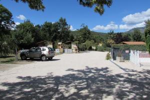 Maisons de vacances Les chalets du Verger des Ascarines : photos des chambres