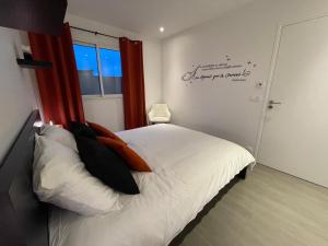 Appartements GOLD COCOON T3 74m2 proche centre ville : photos des chambres