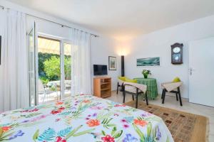 Apartments in Mali Losinj 14834