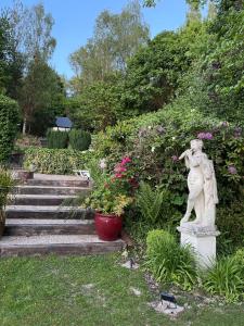 Maisons d'hotes LA FONTAINE ROMY : photos des chambres