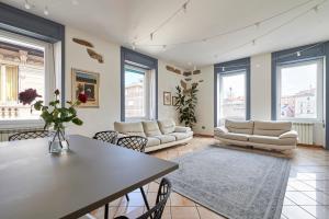 Anna Home Bergamo Deluxe Apartment