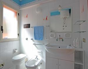 Villetta Santa Lucia con patio e giardino by Wonderful Italy