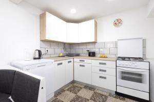 Apartments Ivna 