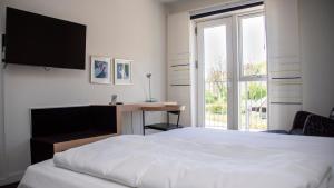 Standard dobbeltværelse med udsigt til/mod skoven room in Hotel Strandtangen