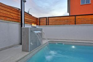 Villa with private pool in village Jadreški