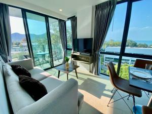 Sea Zen Condominium Bang Saray