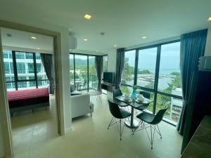 Sea Zen Condominium Bang Saray