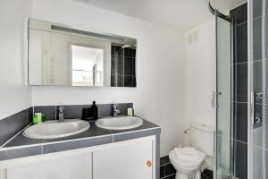 Appartements CMG - Charmant appartement Souplex- Kremlin-Bicetre - Place d'Italie : photos des chambres