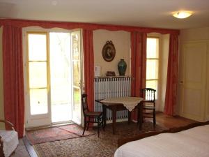 B&B / Chambres d'hotes Domaine Les Bachats : photos des chambres