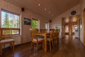 Gorgeous Riverside Lodge in the South of Iceland