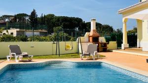 Lara Lima by Check-in Portugal