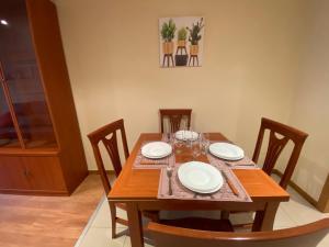 APARTAMENTO FUNCIONAL LALIN-CENTRO