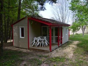 Campings La Foret Enchantee : photos des chambres