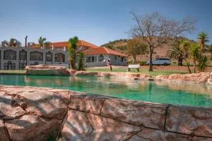 Lapeng hotel, conference and wedding venue - Balmoral