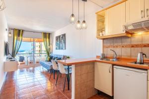 Las Vistas Ocean View PH08