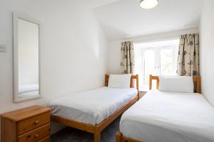 Hengar Manor Apartments