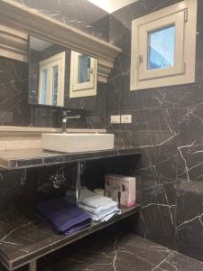 ANTIQUE Historical apartment