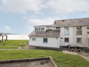 The Summerhouse - Port Dinorwic