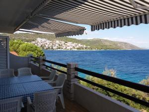 First row to the sea