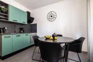 Apartment with Sea View room in Apartments Valentino