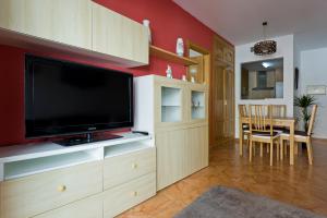 Relaxing Beach Apartment in Fuengirola Parking