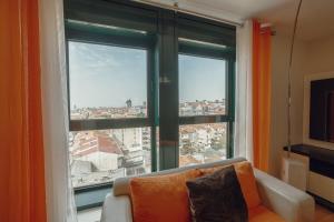 Downtown Grand Tower View by Vacationy