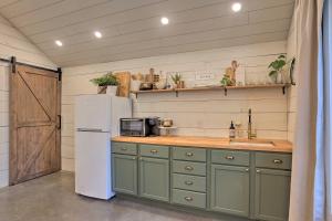 Rustic Rapid City Farmhouse with Mountain Views