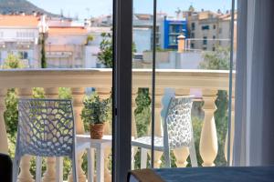 Twin Room with Pool View room in URH Sitges Playa