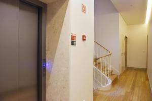 Trendy Chic - Checkinhome