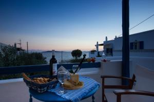 George's beach studios Aliki Paros Paros Greece