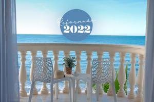 Deluxe Room with Balcony and Sea View room in URH Sitges Playa