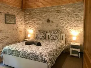 gîte de charme avec piscine - Montdoumerc