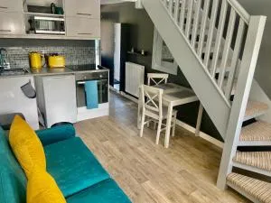 Stratford Upon Avon Pearl - Wilmcote