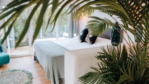 Superior Suite with Sea View room in Caballito de Mar