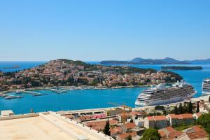 Studio Apartment Tarik