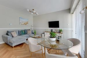 Wave Apartments Yacht Park