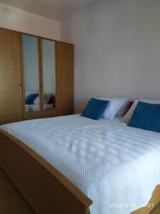 Apartment with Balcony room in Apartments and room Suza