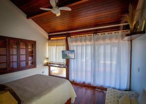 Oceanica 1000 Beachfront Suites