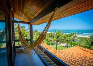 Oceanica 1000 Beachfront Suites