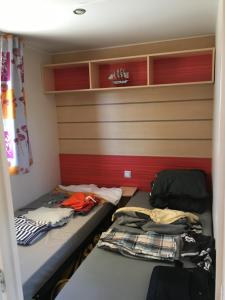 Campings Camping Novella MH12 : photos des chambres