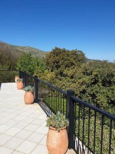 Maison avec piscine entre mer et montagne