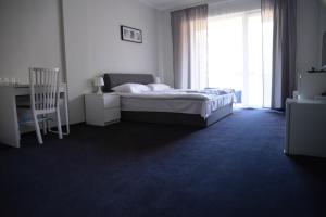 Rakhiv Hotel & Apartments