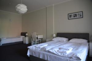 Rakhiv Hotel & Apartments