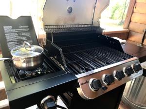 Sierra Mountain Lodge - Vacation Rentals - Yosemite