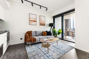 Cinema Suites Apartments by Urban Rest