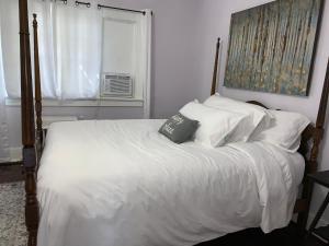 Historical District 2BDRM built in 1910