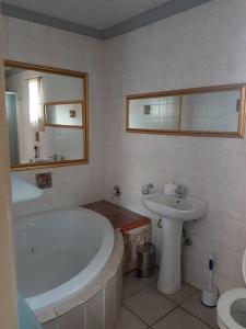 African Elephant Guesthouse